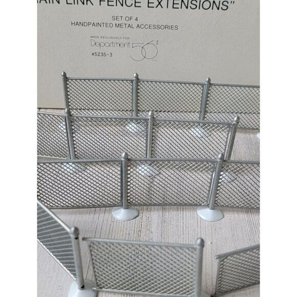 Dept 56 52353 Chain Link Fence Extensions snow village accessory Xmas set - Picture 10 of 11